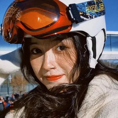 勇闯毒窟